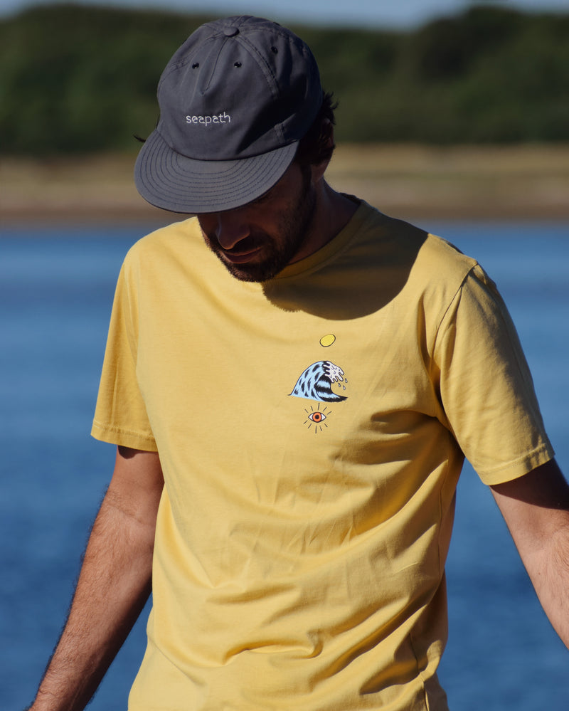 All Eyes On The Horizon - Seapath Men T-shirt Organic Cotton Mustard